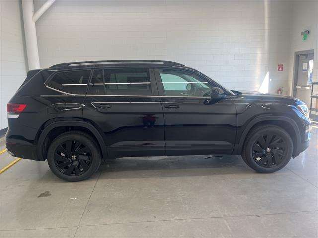 new 2024 Volkswagen Atlas car, priced at $39,146