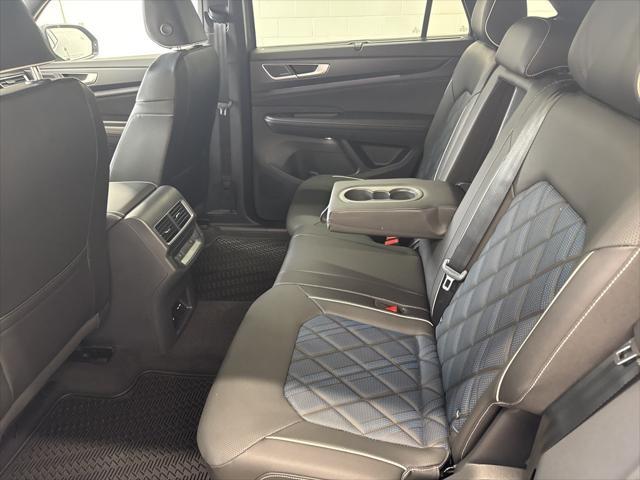 new 2025 Volkswagen Atlas Cross Sport car, priced at $52,622