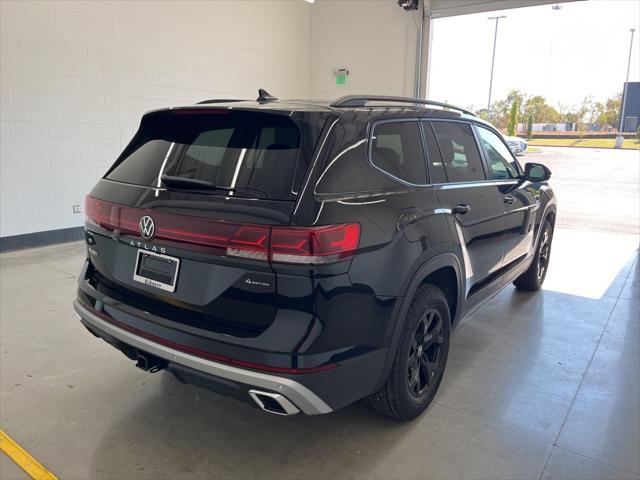 new 2025 Volkswagen Atlas car, priced at $46,076