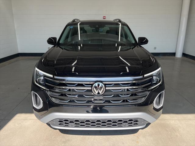 new 2025 Volkswagen Atlas car, priced at $44,904