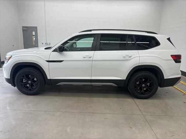 used 2024 Volkswagen Atlas car, priced at $45,389