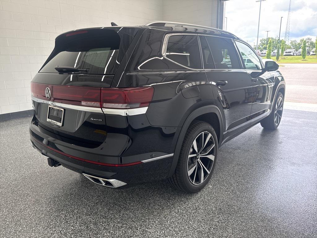 new 2025 Volkswagen Atlas car, priced at $51,009