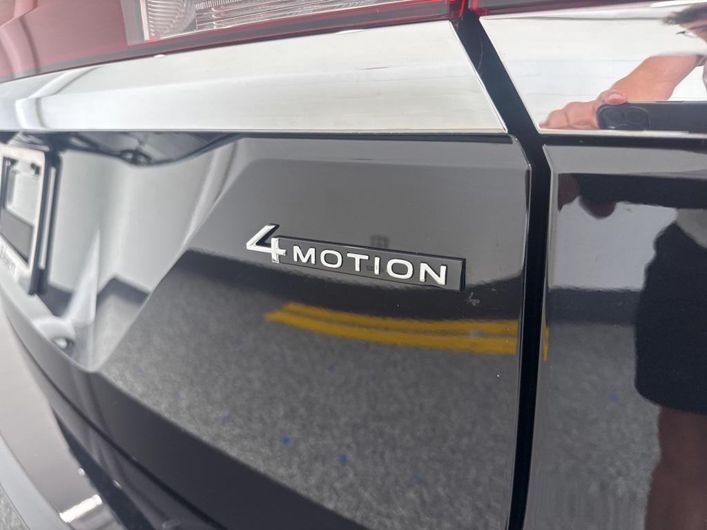 new 2025 Volkswagen Atlas car, priced at $51,009