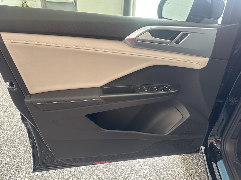 new 2025 Volkswagen Taos car, priced at $29,431