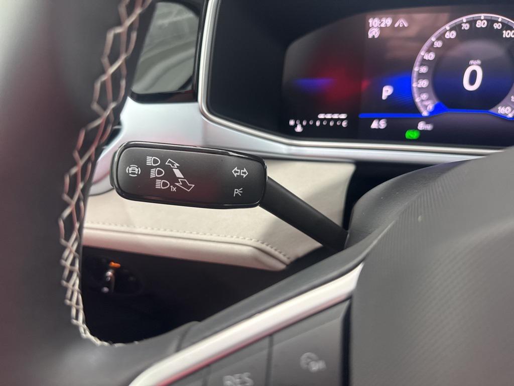 new 2025 Volkswagen Taos car, priced at $29,431