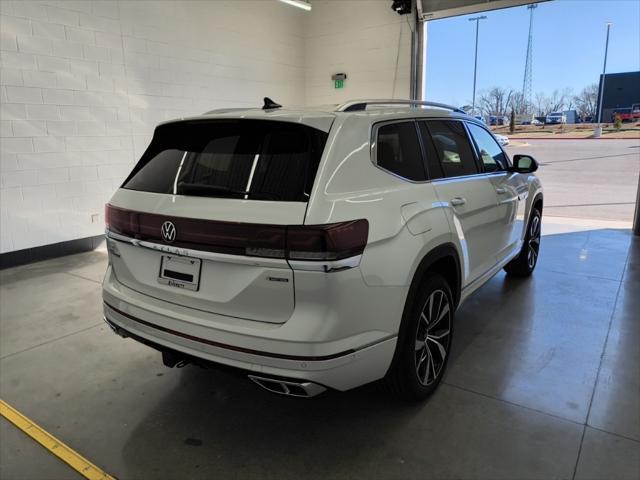 new 2025 Volkswagen Atlas car, priced at $52,348