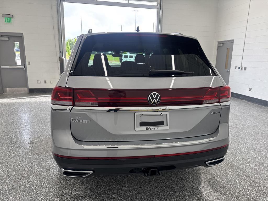 new 2026 Volkswagen Atlas car, priced at $47,336