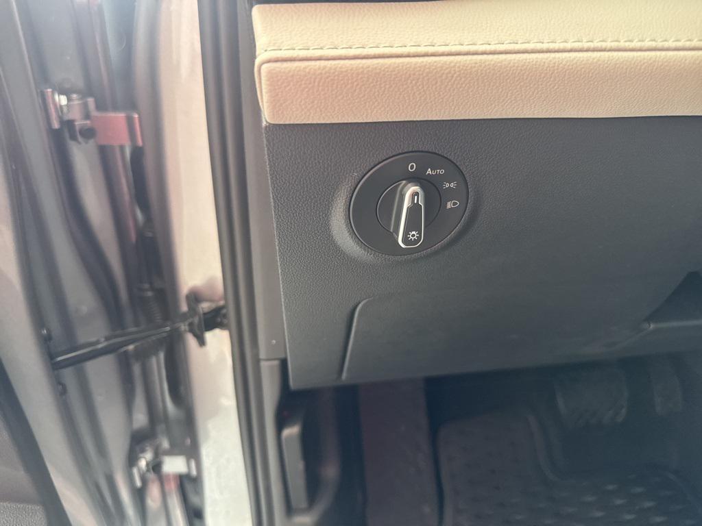 new 2025 Volkswagen Taos car, priced at $28,300