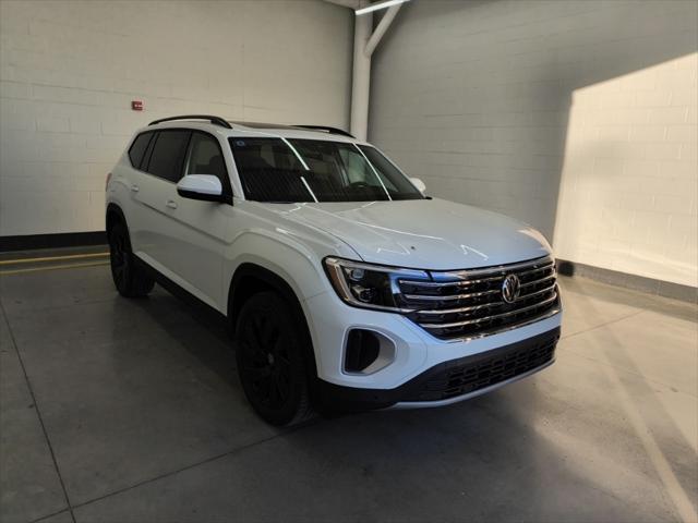 new 2025 Volkswagen Atlas car, priced at $46,475