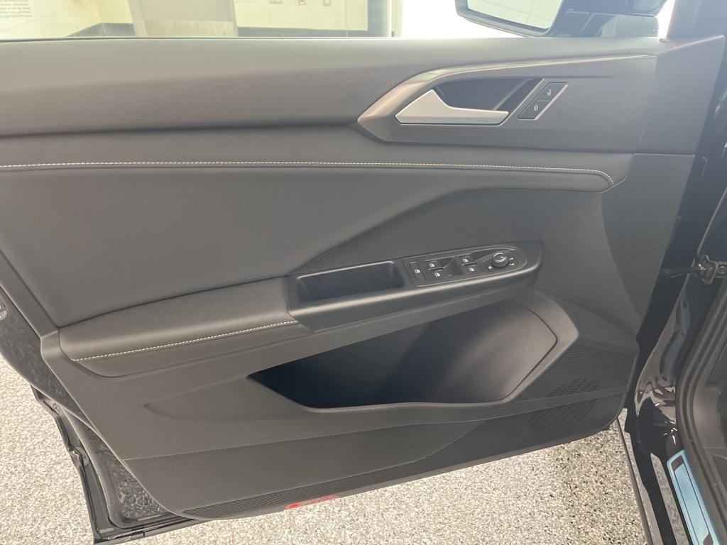 new 2026 Volkswagen Taos car, priced at $34,497