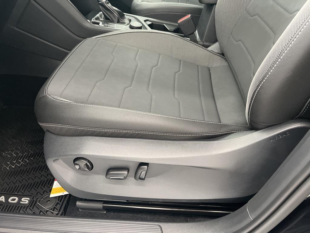 new 2026 Volkswagen Taos car, priced at $34,497