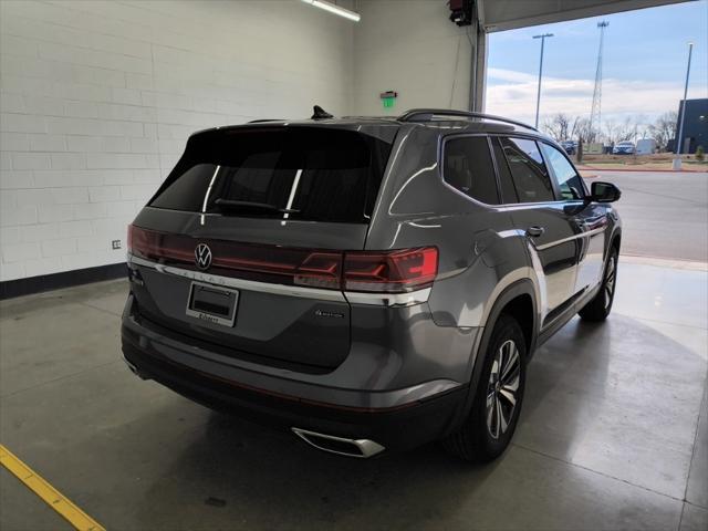 new 2025 Volkswagen Atlas car, priced at $38,136