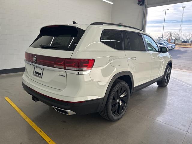 new 2025 Volkswagen Atlas car, priced at $45,073