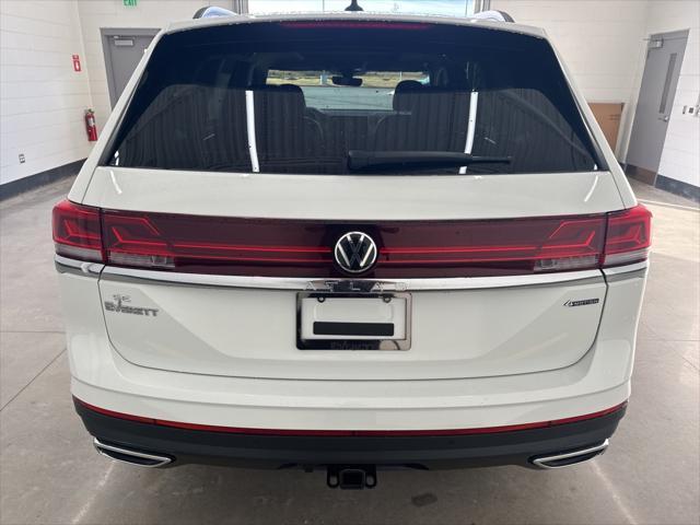 new 2025 Volkswagen Atlas car, priced at $45,073