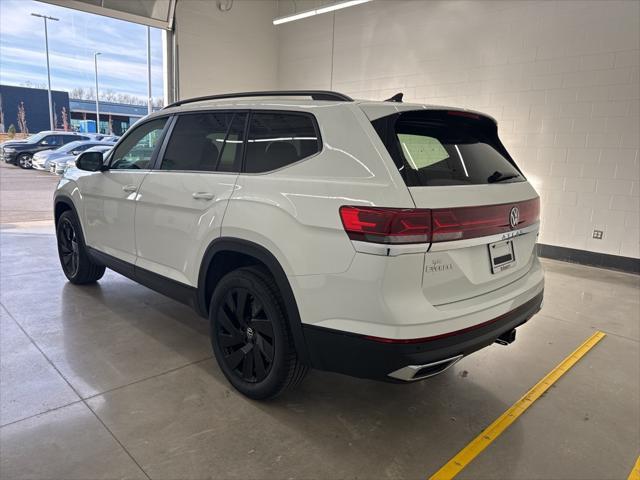 new 2025 Volkswagen Atlas car, priced at $45,073