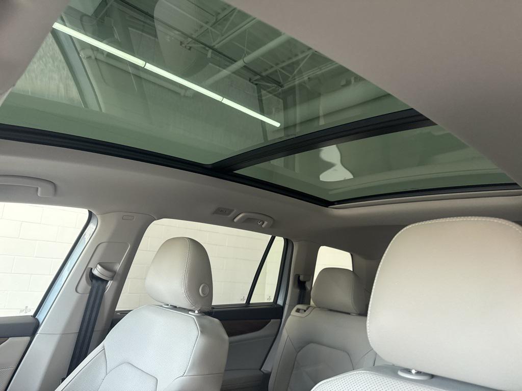 new 2026 Volkswagen Atlas car, priced at $47,931