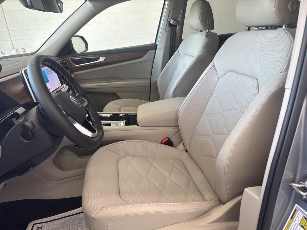 new 2026 Volkswagen Atlas car, priced at $47,931