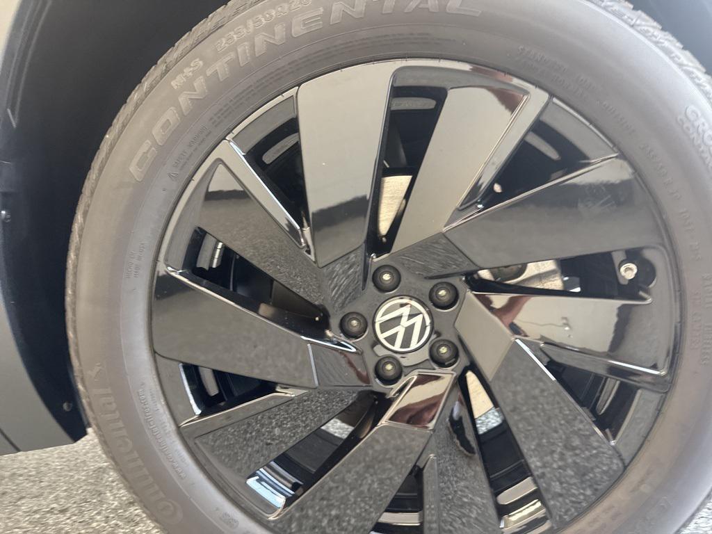 new 2026 Volkswagen Atlas car, priced at $47,931