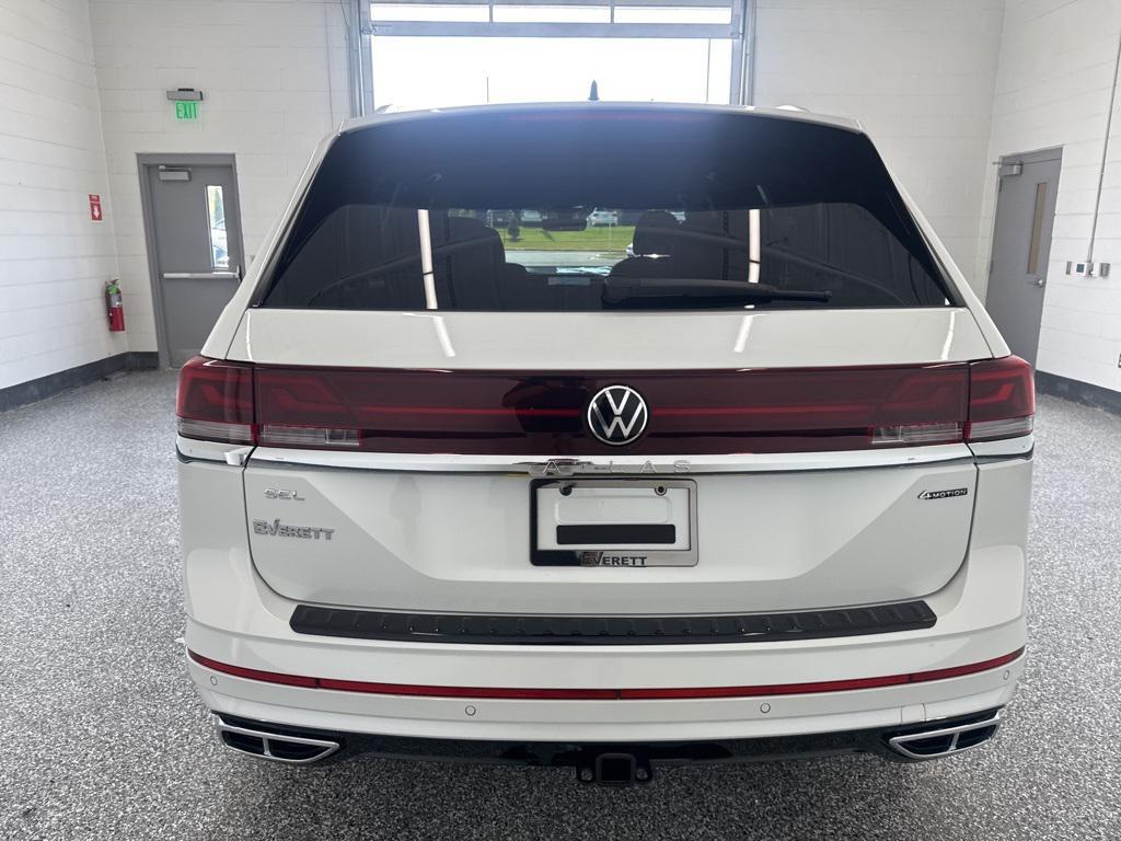 new 2026 Volkswagen Atlas car, priced at $56,286