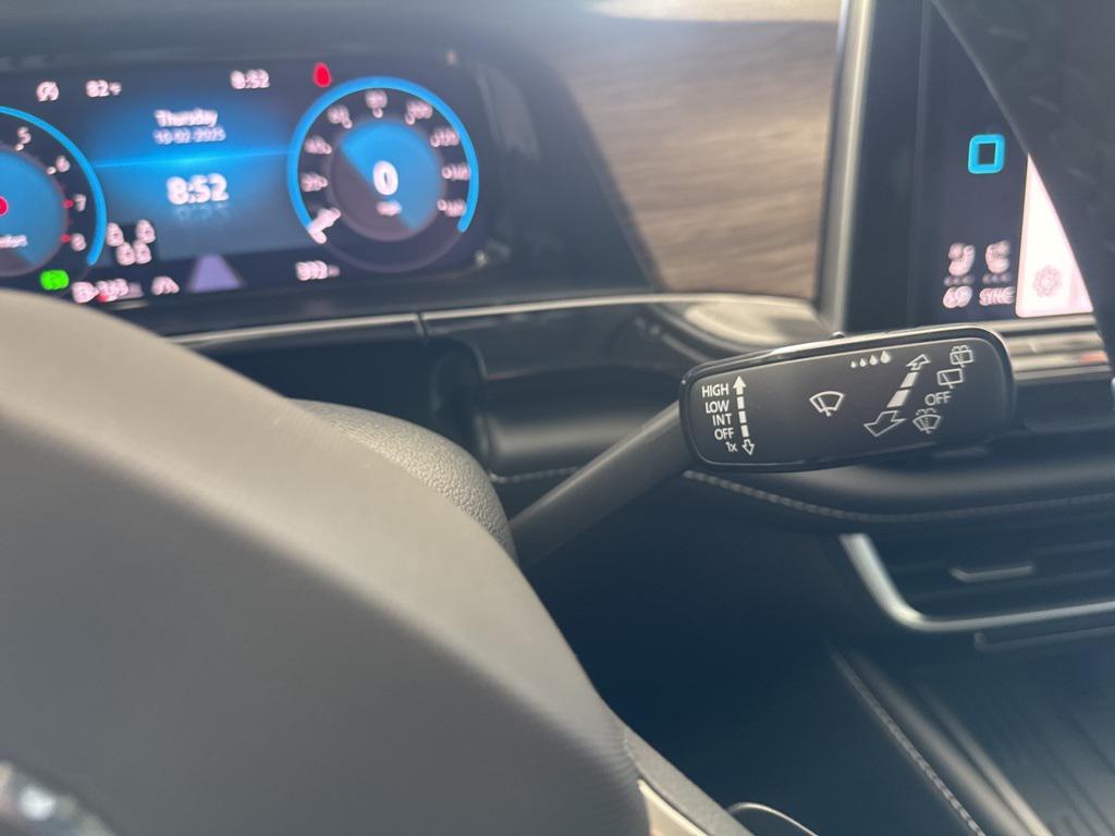new 2026 Volkswagen Atlas car, priced at $56,286