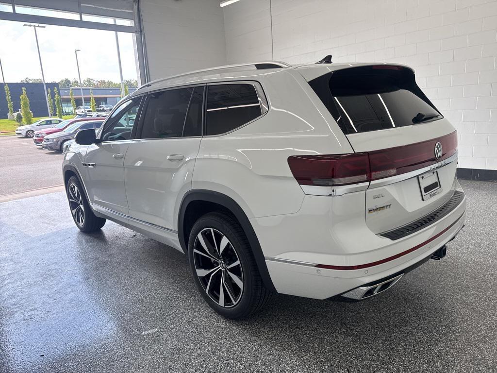 new 2026 Volkswagen Atlas car, priced at $56,286