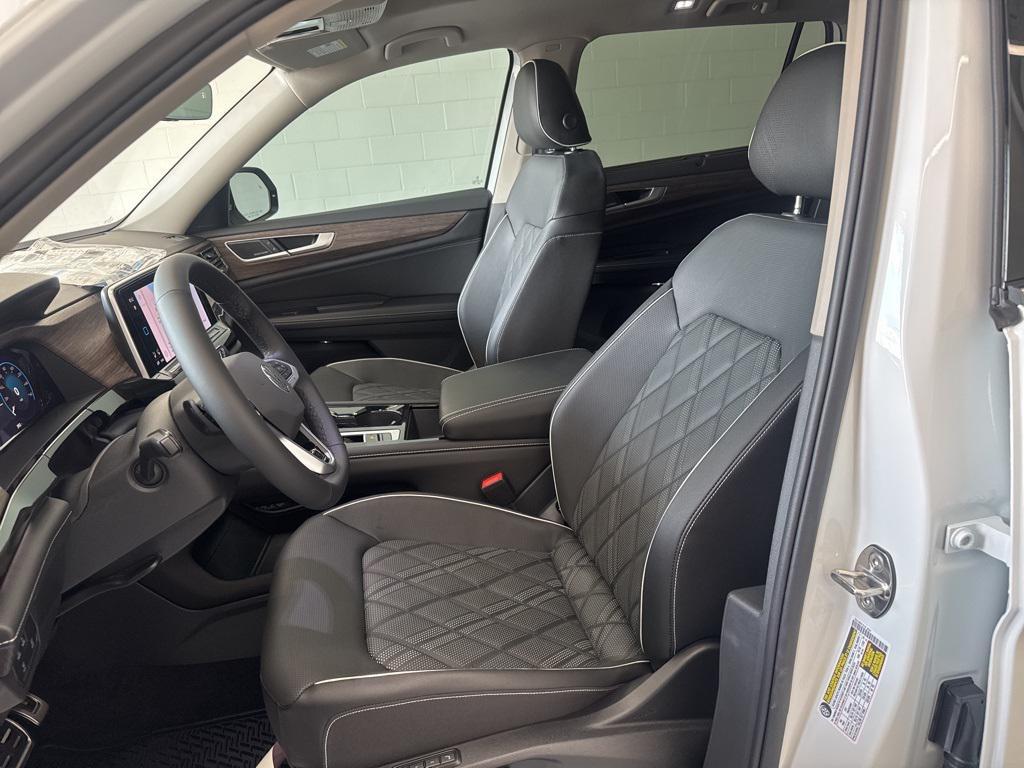 new 2026 Volkswagen Atlas car, priced at $56,286