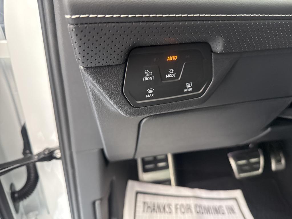 new 2026 Volkswagen Atlas car, priced at $56,286