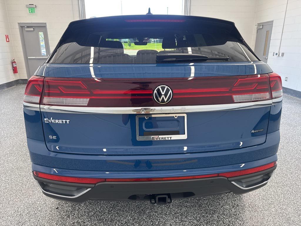 new 2025 Volkswagen Atlas Cross Sport car, priced at $39,635
