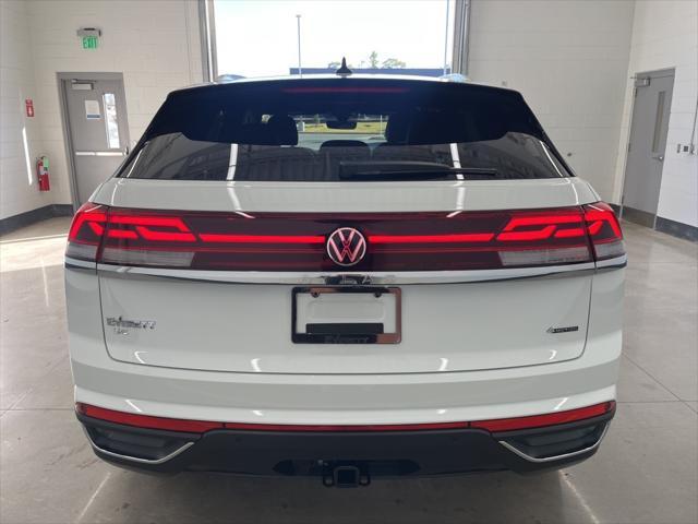 new 2025 Volkswagen Atlas Cross Sport car, priced at $44,911