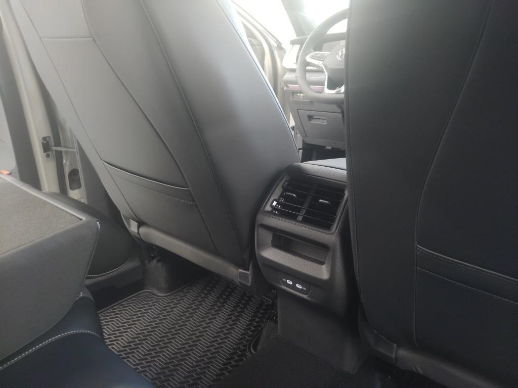 new 2026 Volkswagen Tiguan car, priced at $39,354