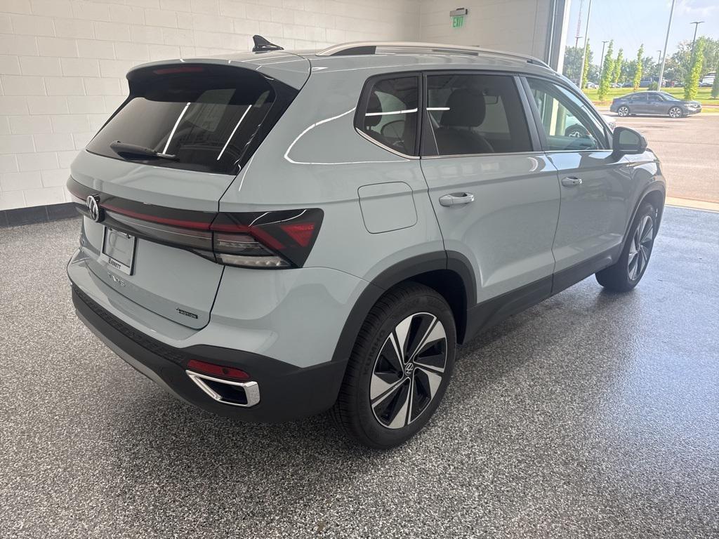 new 2025 Volkswagen Taos car, priced at $32,565