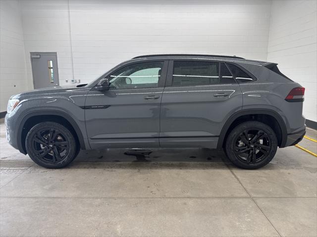 new 2025 Volkswagen Atlas Cross Sport car, priced at $49,667