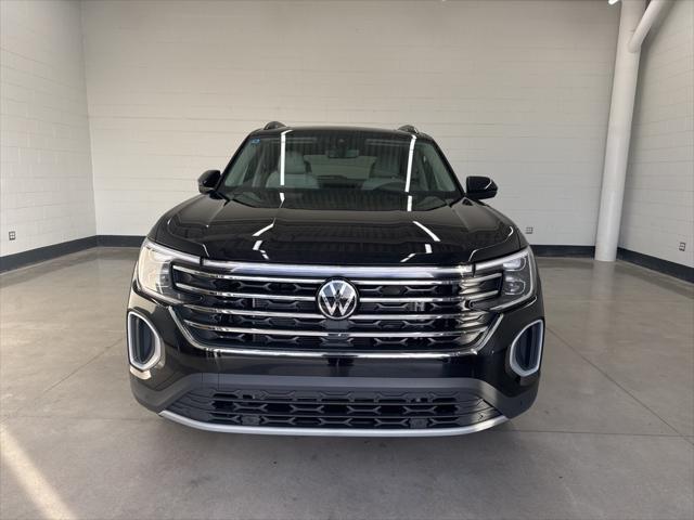 new 2025 Volkswagen Atlas car, priced at $44,573