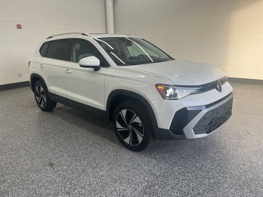 new 2026 Volkswagen Taos car, priced at $33,351