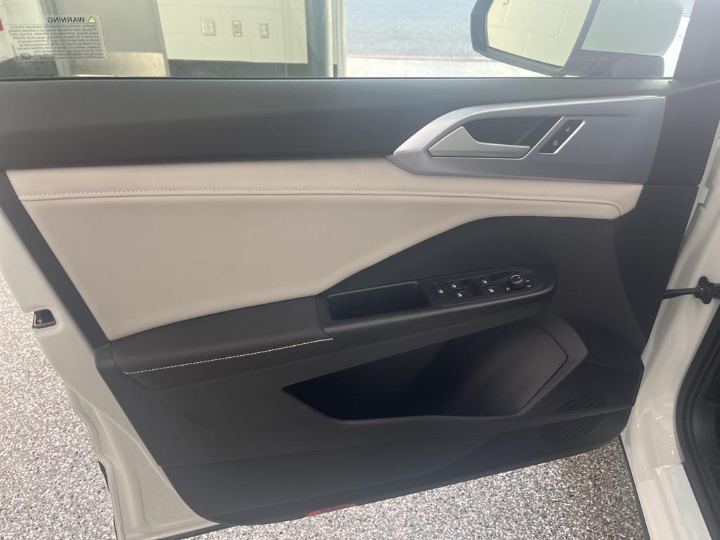 new 2026 Volkswagen Taos car, priced at $33,351