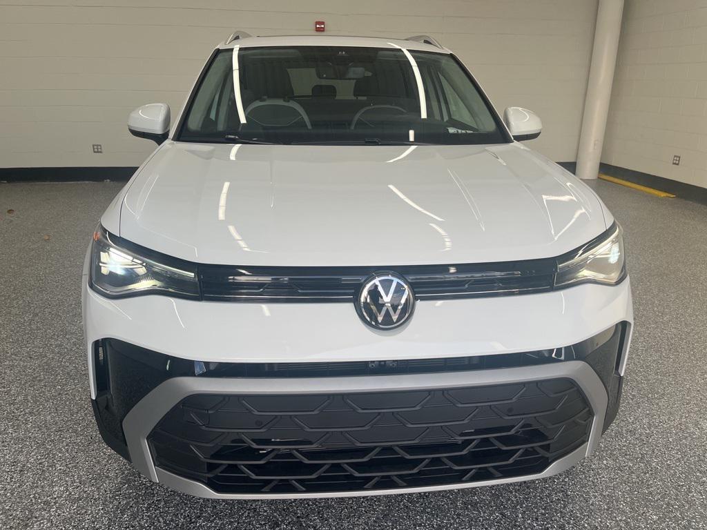 new 2026 Volkswagen Taos car, priced at $33,351