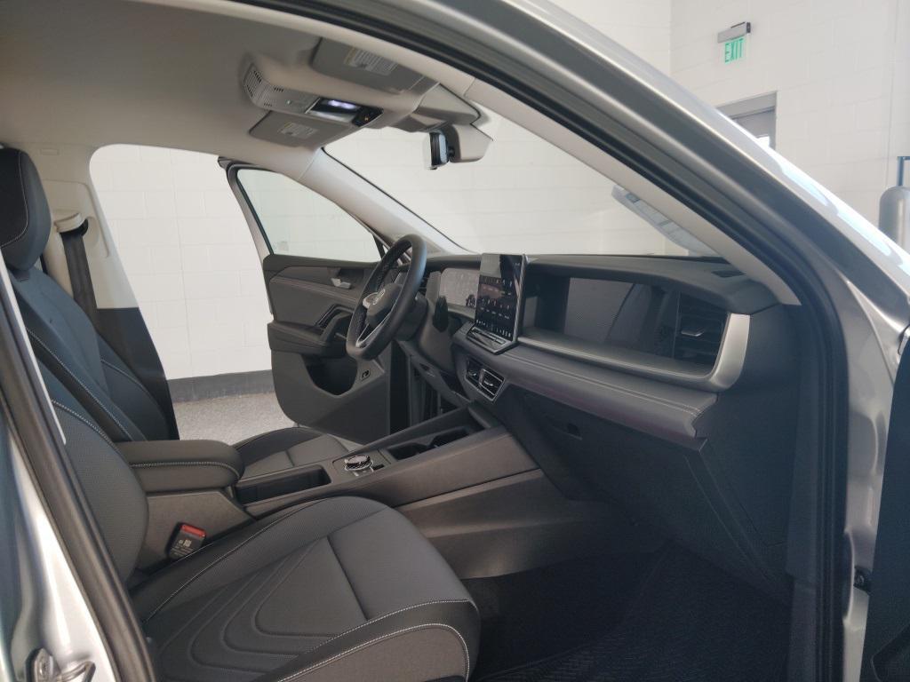 new 2026 Volkswagen Tiguan car, priced at $35,831