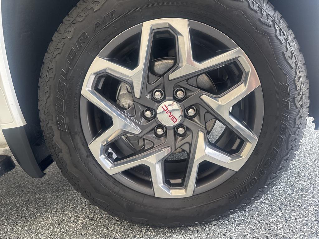 used 2024 GMC Sierra 1500 car, priced at $49,588