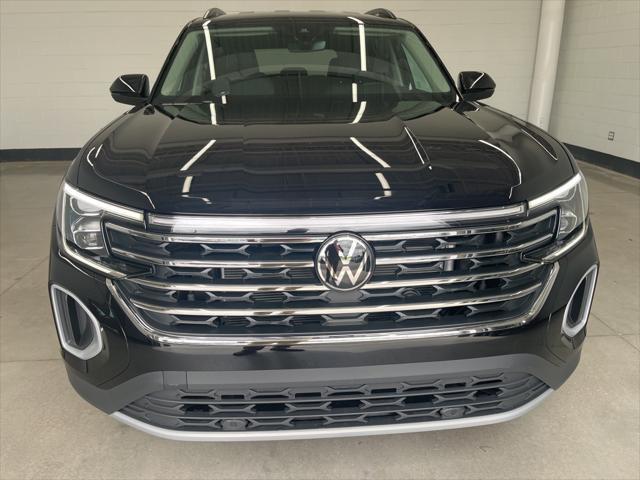 new 2025 Volkswagen Atlas car, priced at $40,006