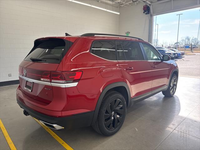 new 2025 Volkswagen Atlas car, priced at $45,183