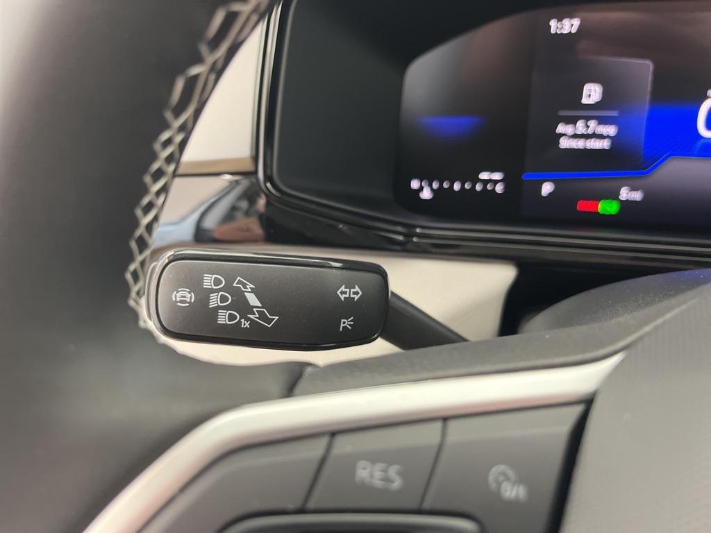 new 2026 Volkswagen Taos car, priced at $28,047