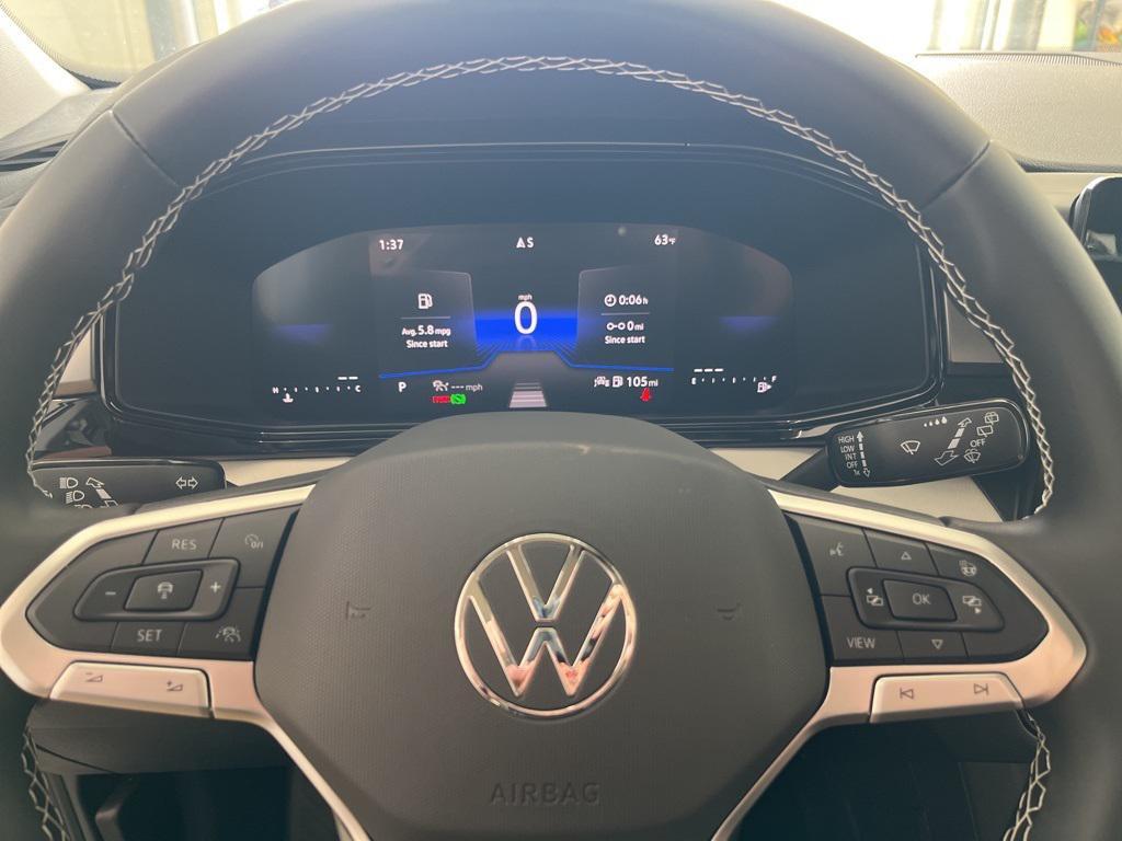 new 2026 Volkswagen Taos car, priced at $28,047