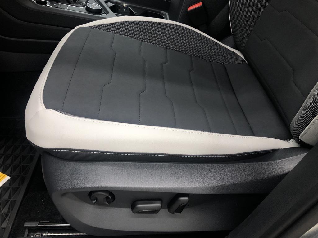 new 2025 Volkswagen Taos car, priced at $31,969