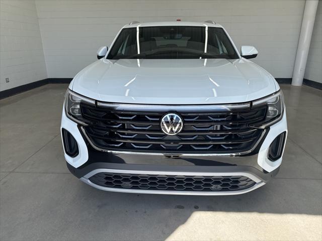 new 2025 Volkswagen Atlas Cross Sport car, priced at $43,603