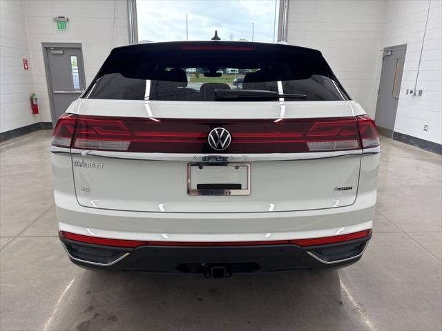 new 2025 Volkswagen Atlas Cross Sport car, priced at $44,103