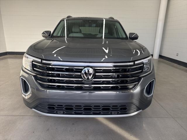 new 2025 Volkswagen Atlas car, priced at $45,073