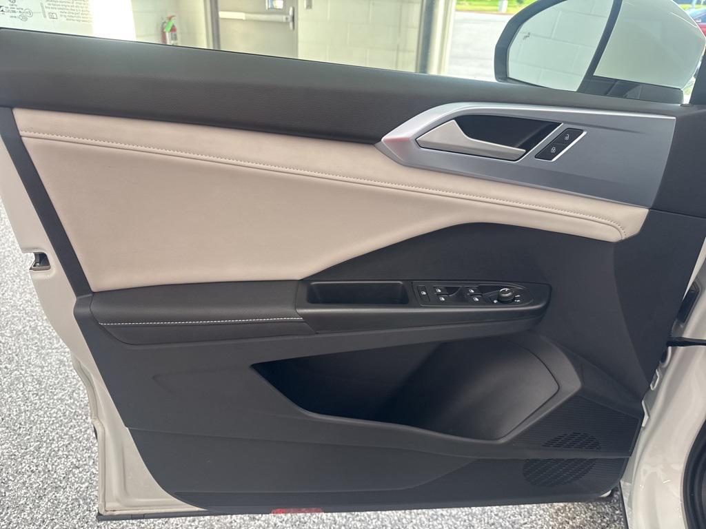 new 2025 Volkswagen Taos car, priced at $28,216