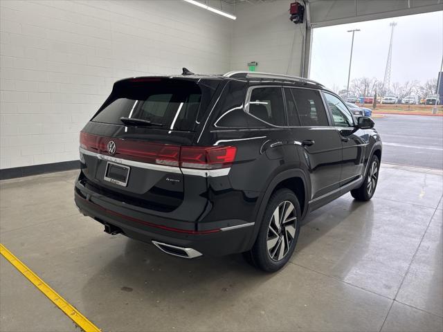 new 2025 Volkswagen Atlas car, priced at $46,572