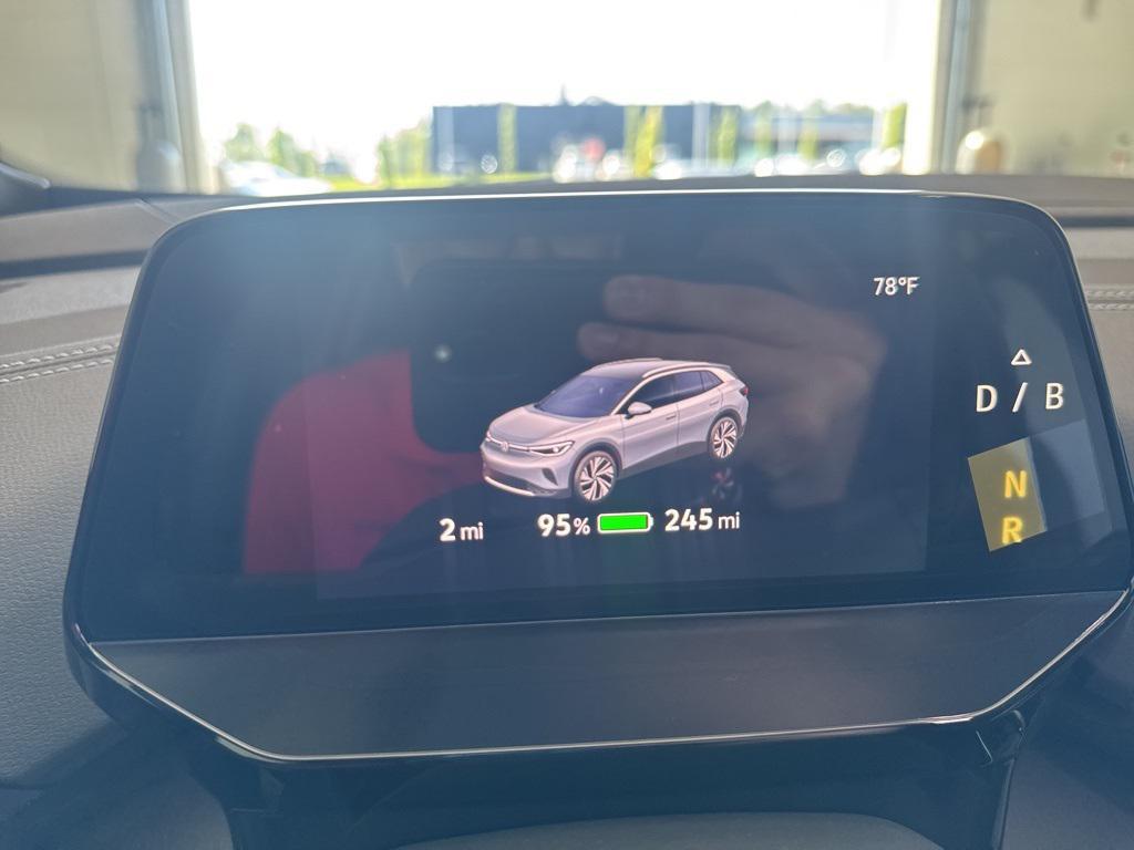 new 2025 Volkswagen ID.4 car, priced at $44,505