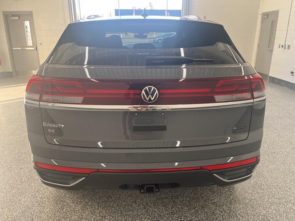 new 2026 Volkswagen Atlas Cross Sport car, priced at $45,886